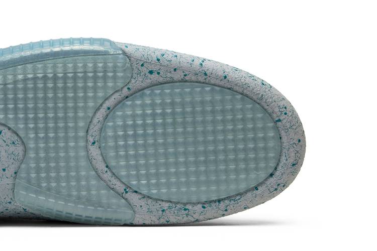 NIKE MAG RETOUR VERS LE FUTUR (2016) « LAÇAGE AUTOMATIQUE »