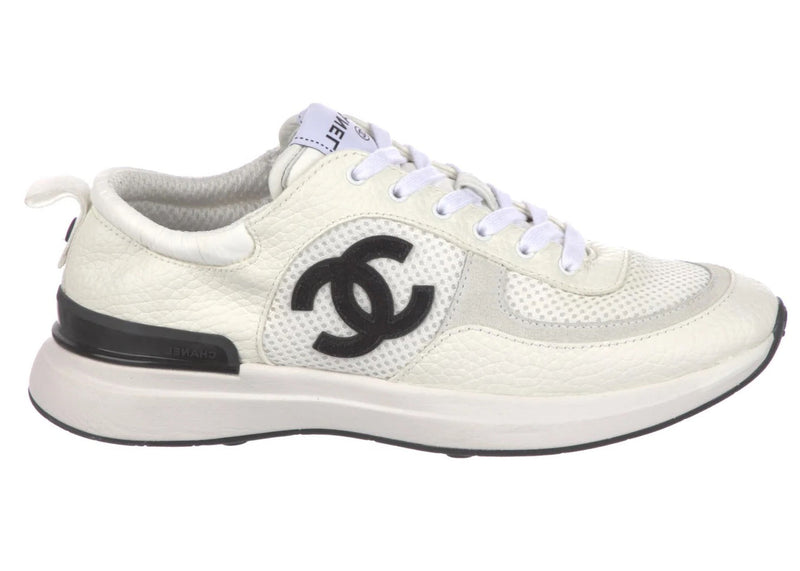 Baskets Chanel CC Logo Blanc Noir