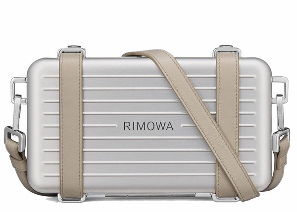 Pochette personnelle sur bandoulière Dior x RIMOWA en aluminium argenté