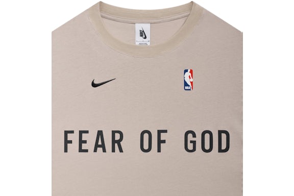 T-shirt d'échauffement Fear of God x Nike Avoine