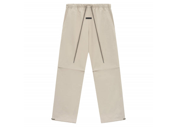 Pantalon de détente en sergé de coton Fear of God Essentials Core Collection Vison