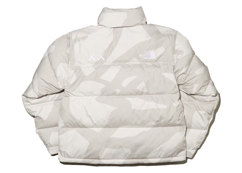 Veste Nuptse rétro 1996 KAWS x The North Face Moonlight Ivory