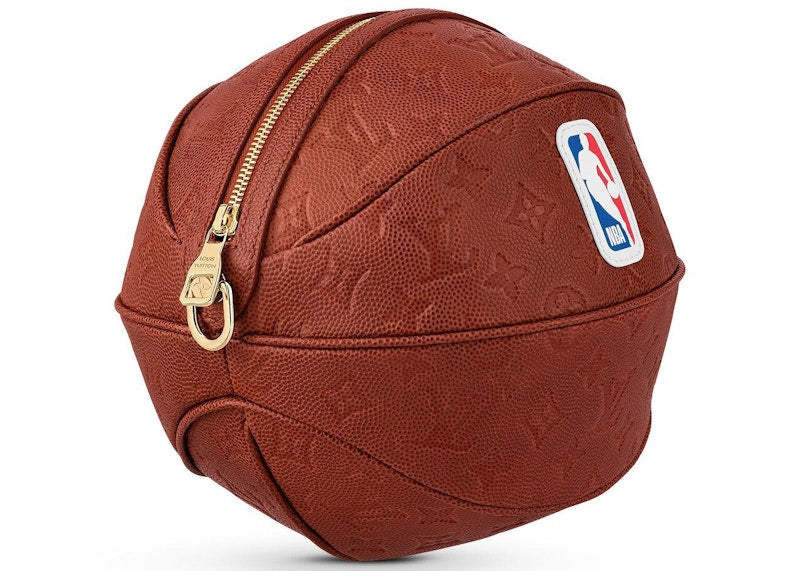 Ballon Louis Vuitton x NBA en cuir grainé Basket Ball noir/blanc