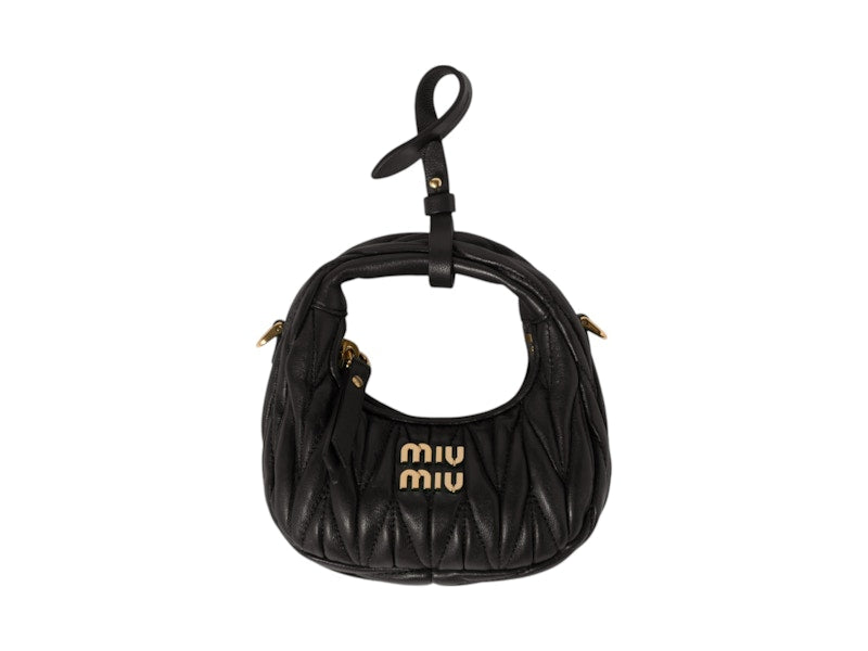 Miu Miu Wander Matelassé Nappaleder Micro Hobo Bag Schwarz