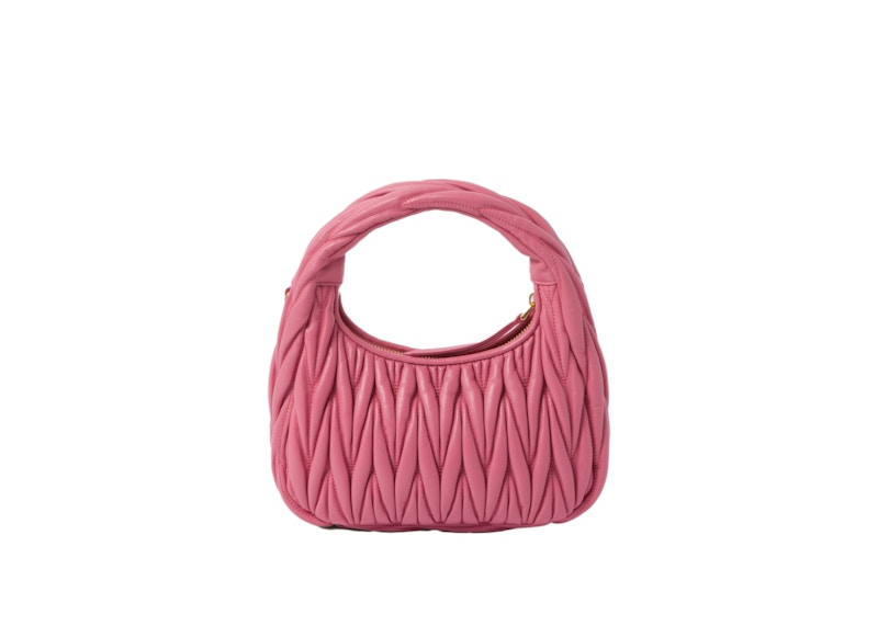 Miu Miu Wander Matelassé Mini-Hobo-Tasche aus Nappaleder Pink
