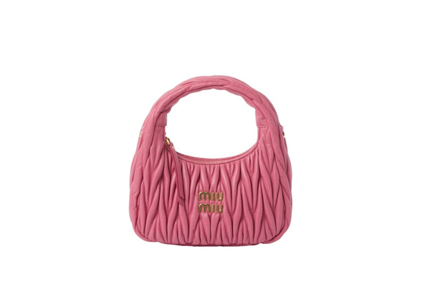Miu Miu Wander Matelassé Mini-Hobo-Tasche aus Nappaleder Pink