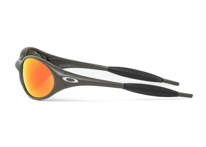 Lunettes de soleil Oakley SATISFY Eye Jacket, olive mat/rubis Prizm 