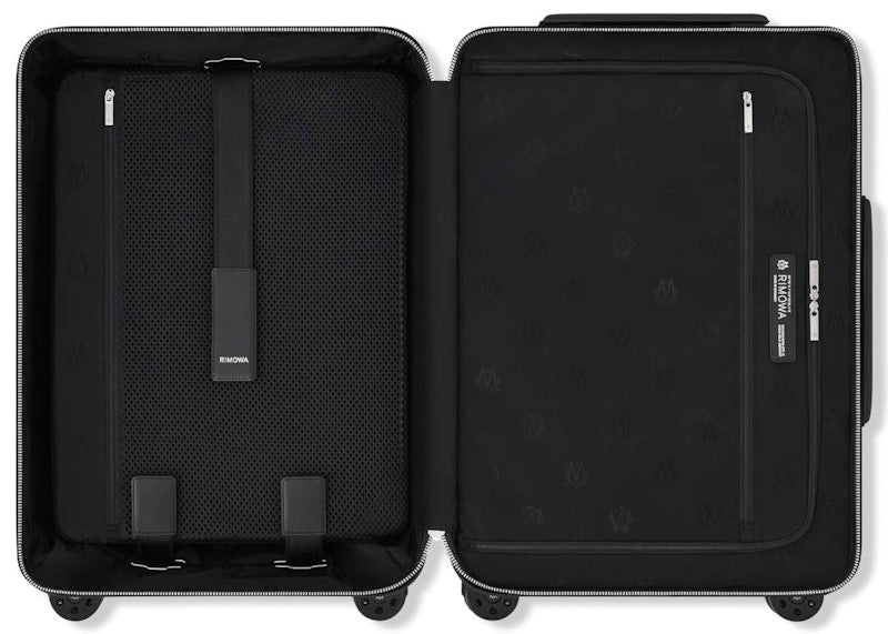 Rimowa Distinct Cabin Black