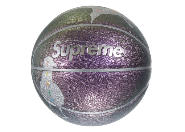Basket-ball Spalding violet Supreme Bernadette Corporation