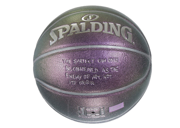 Basket-ball Spalding violet Supreme Bernadette Corporation
