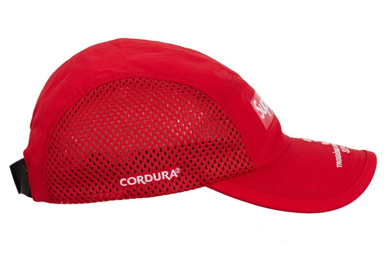 Casquette de camping à empiècements latéraux en maille suprême (SS24) Rouge