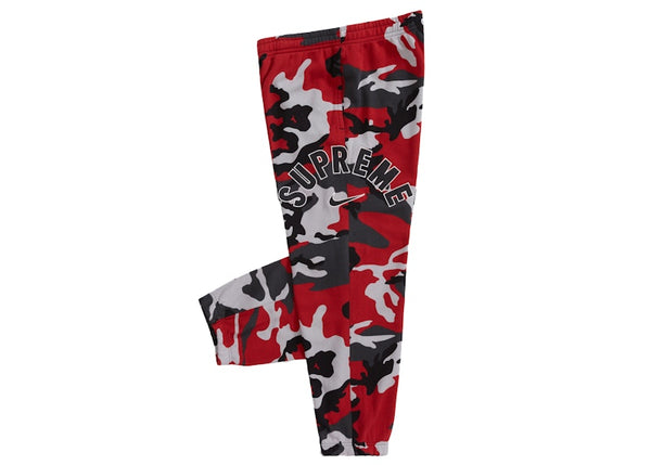 Pantalon de survêtement Supreme Nike Arc Rouge Camo 