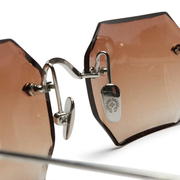 Lunettes de soleil personnalisées Chrome Hearts Pills III en argent et marron taille diamant