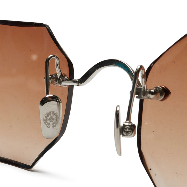 Lunettes de soleil personnalisées Chrome Hearts Pills III en argent et marron taille diamant