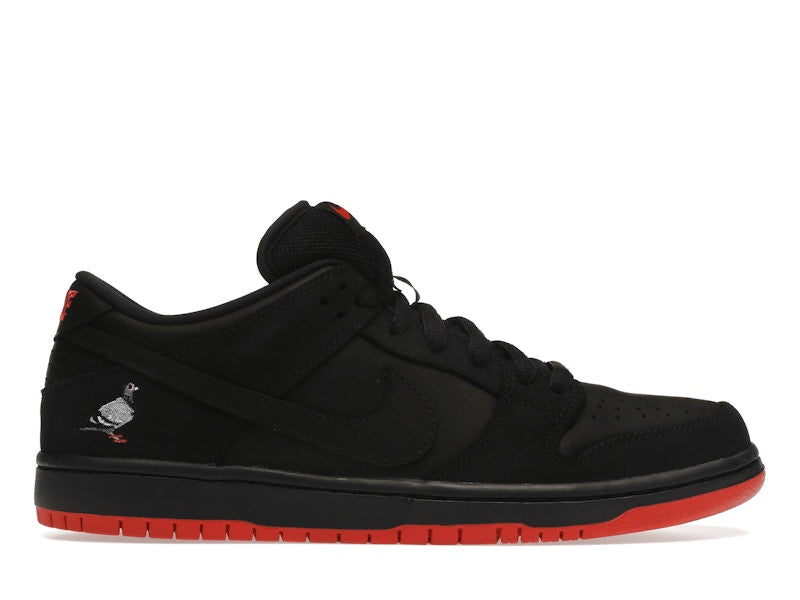 Nike SB Dunk Low Noir Pigeon