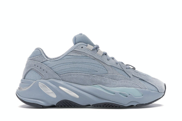adidas Yeezy Boost 700 V2 Bleu hôpital