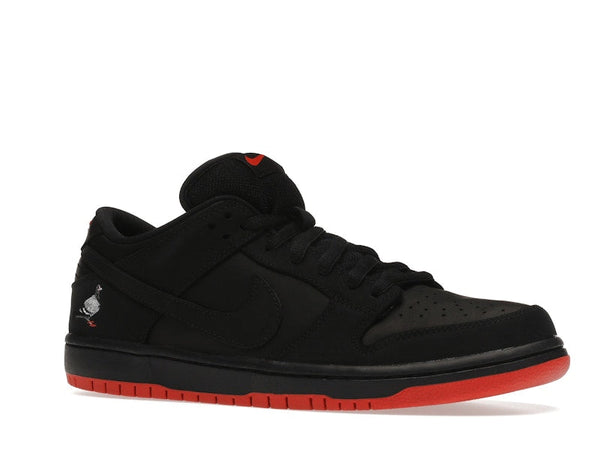 Nike SB Dunk Low Noir Pigeon