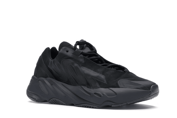 adidas Yeezy Boost 700 MNVN Triple Noir