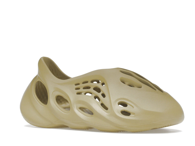 adidas Yeezy Foam RNNR Soufre