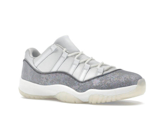 Jordan 11 Retro Low Année du Serpent
