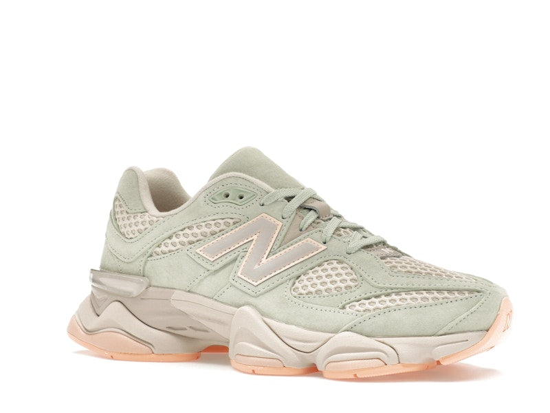 New Balance 9060 The Whitaker Group Missing Pieces Argent Vert Mousse 
