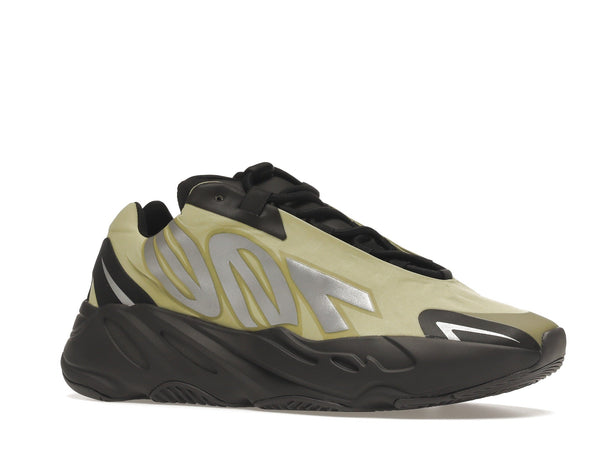 adidas Yeezy Boost 700 MNVN Résine