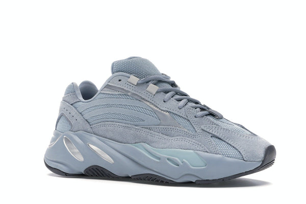 adidas Yeezy Boost 700 V2 Bleu hôpital