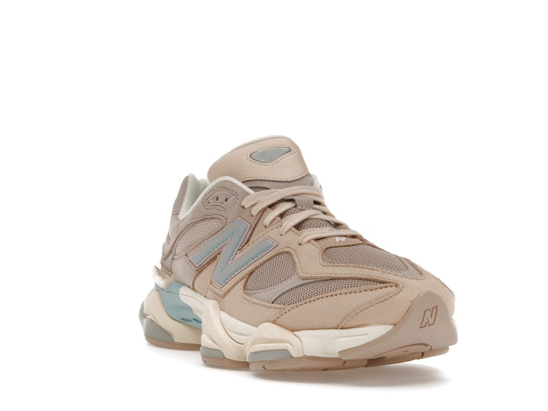 New Balance 9060 Ivoire Crème Rose Sable 