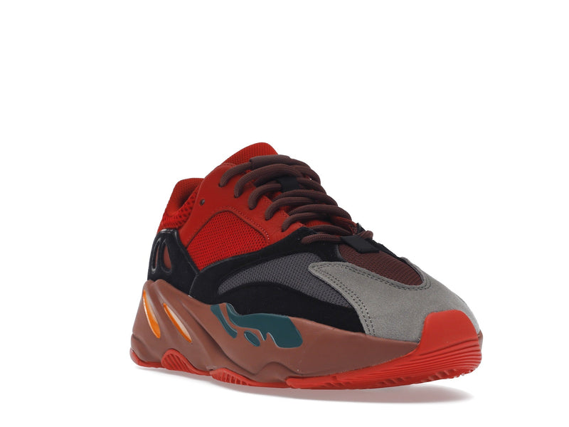adidas Yeezy Boost 700 Hi-Res Rouge