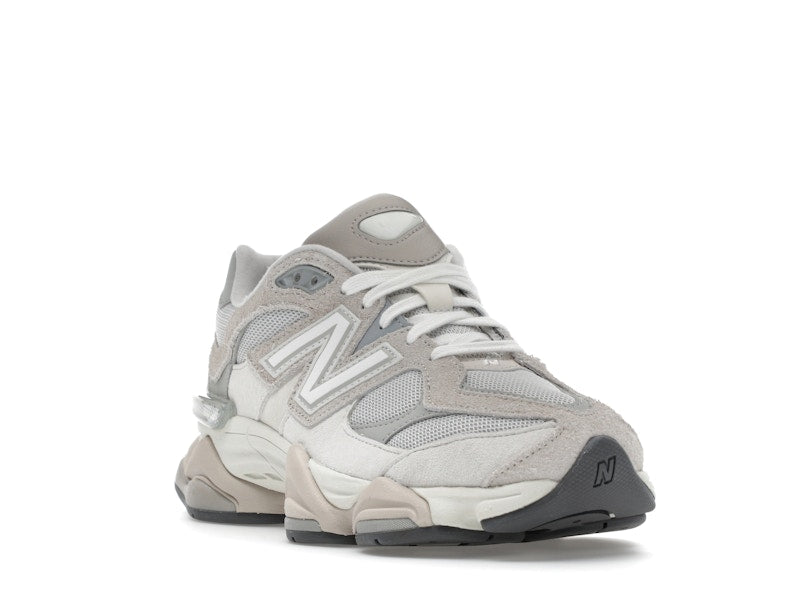 New Balance 9060 Gris