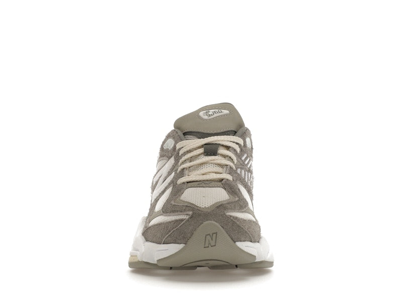 New Balance 9060 Gris Blanc 