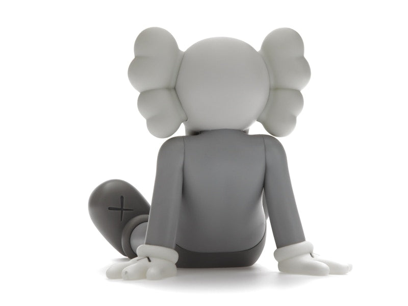 Figurine en vinyle KAWS Holiday Taipei grise