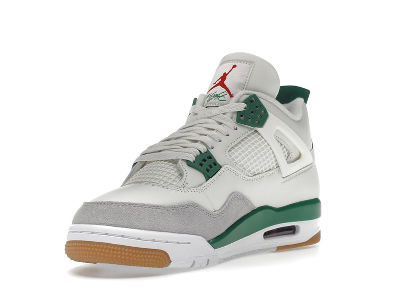 Jordan 4 Retro SB Kieferngrün