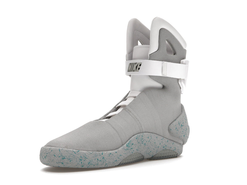 Nike MAG Retour vers le futur (2011)