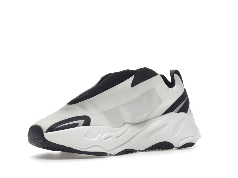 adidas Yeezy Boost 700 MNVN sans lacets analogiques