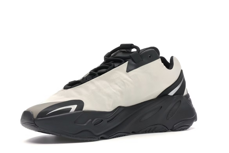 adidas Yeezy Boost 700 MNVN Os