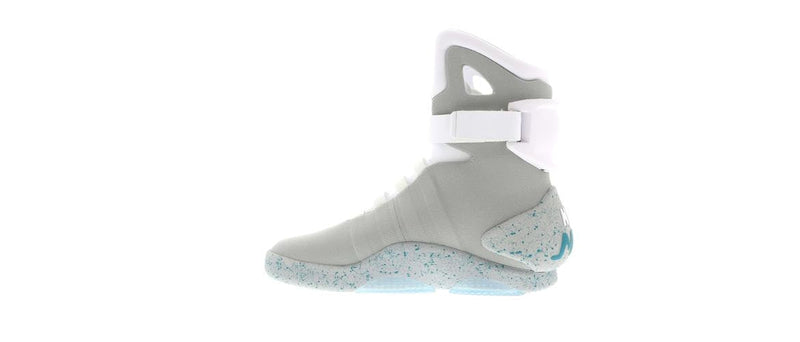 NIKE MAG RETOUR VERS LE FUTUR (2016) « LAÇAGE AUTOMATIQUE »