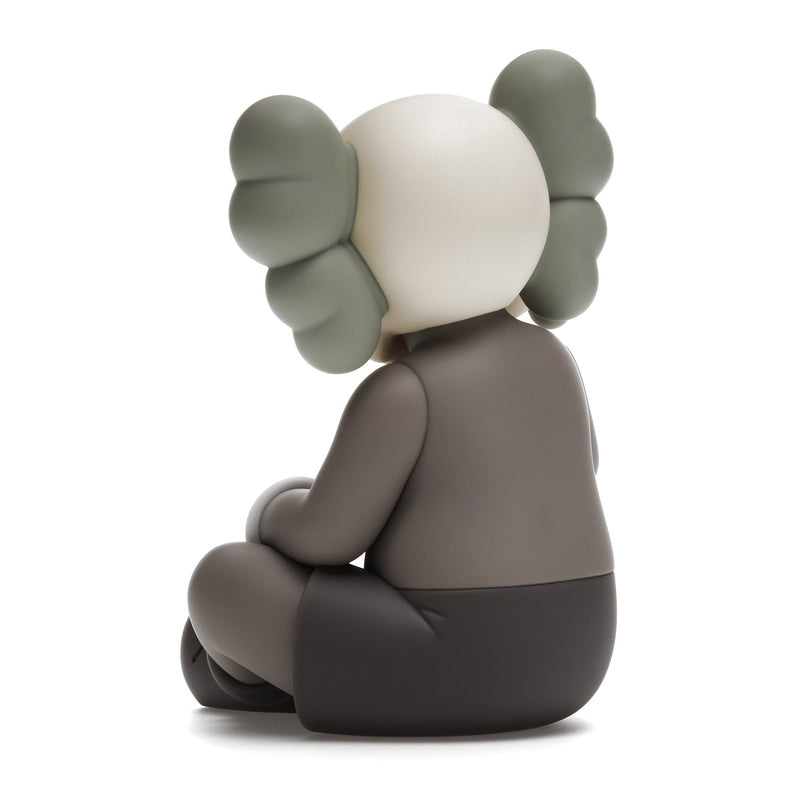 KAWS Holiday Changbai Mountain Vinylfigur Braun
