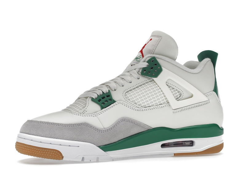 Jordan 4 Retro SB Kieferngrün