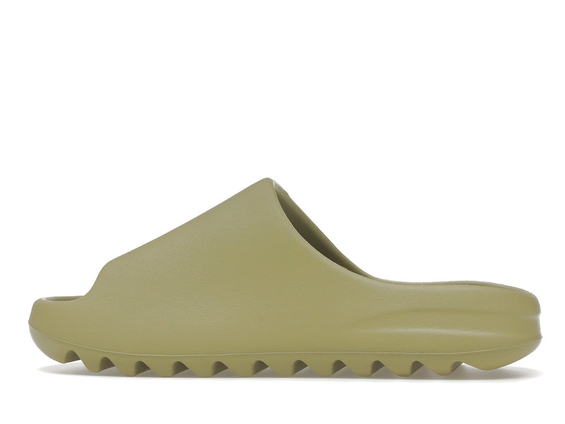 Claquettes Adidas Yeezy en résine (2022/2024)