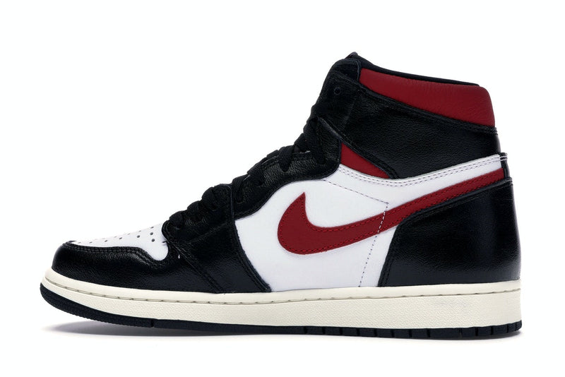Jordan 1 Retro High Noir Gym Rouge