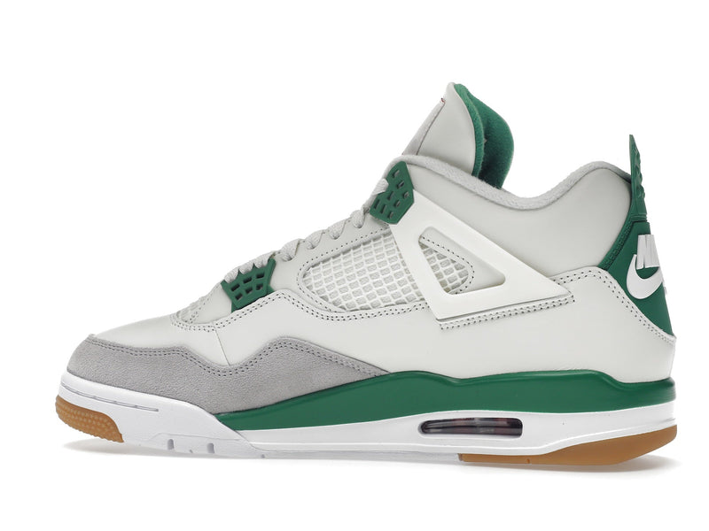 Jordan 4 Retro SB Kieferngrün