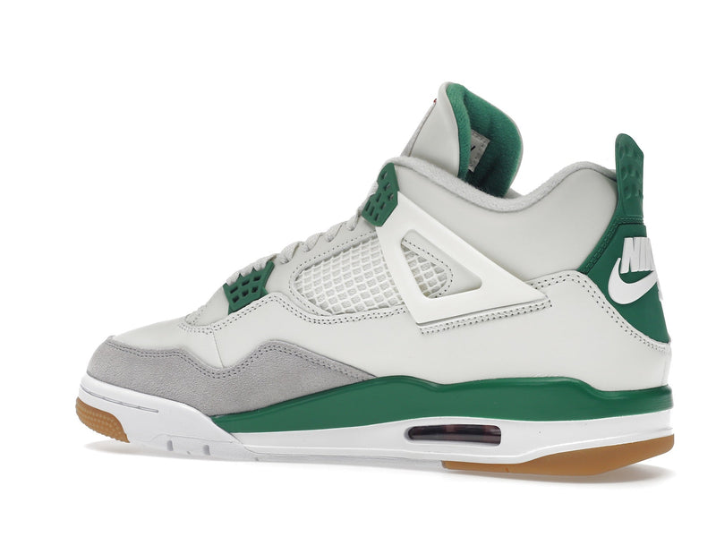 Jordan 4 Retro SB Kieferngrün