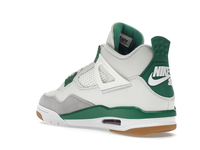Jordan 4 Retro SB Kieferngrün