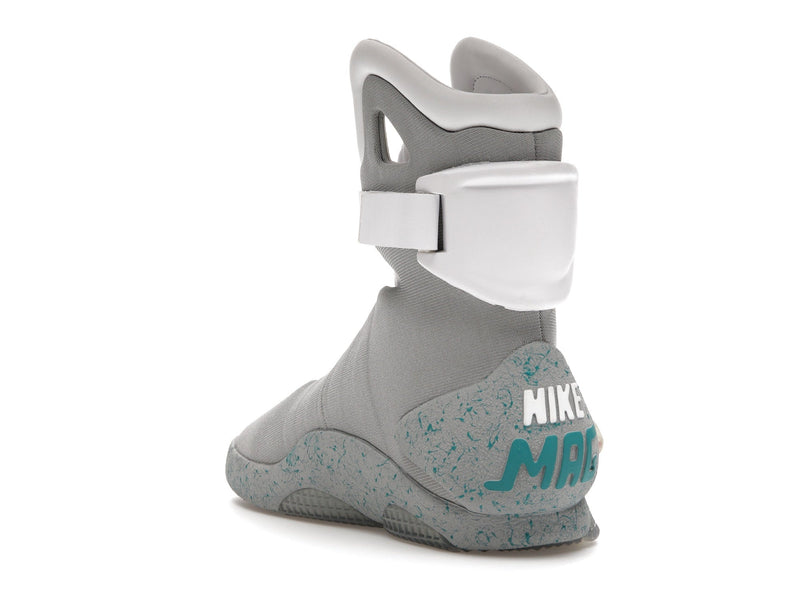 Nike MAG Retour vers le futur (2011)