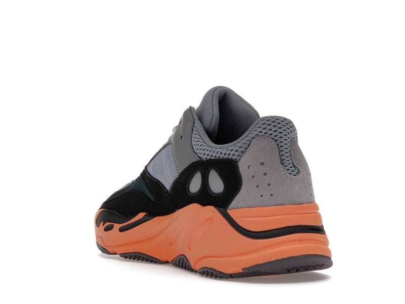 adidas Yeezy Boost 700 Orange délavé