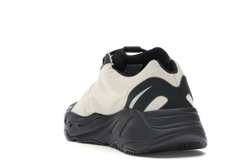 adidas Yeezy Boost 700 MNVN Os