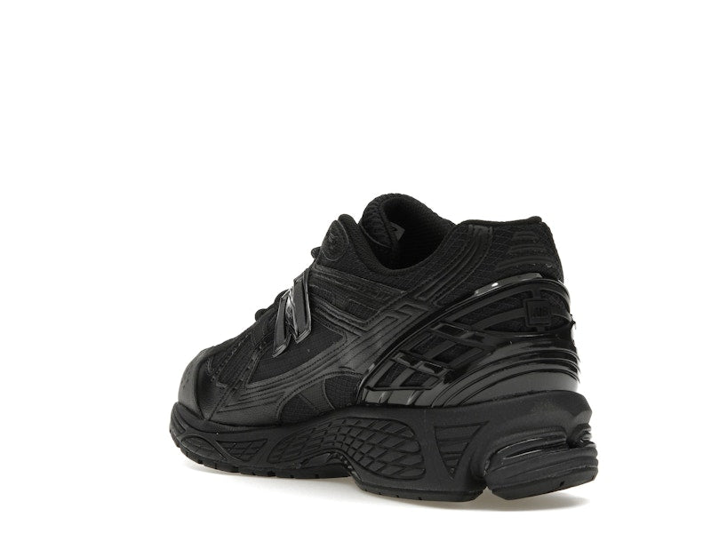New Balance 1906U Triple Noir 