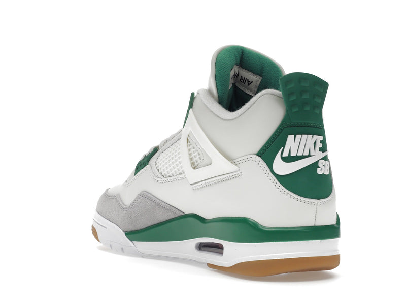 Jordan 4 Retro SB Kieferngrün