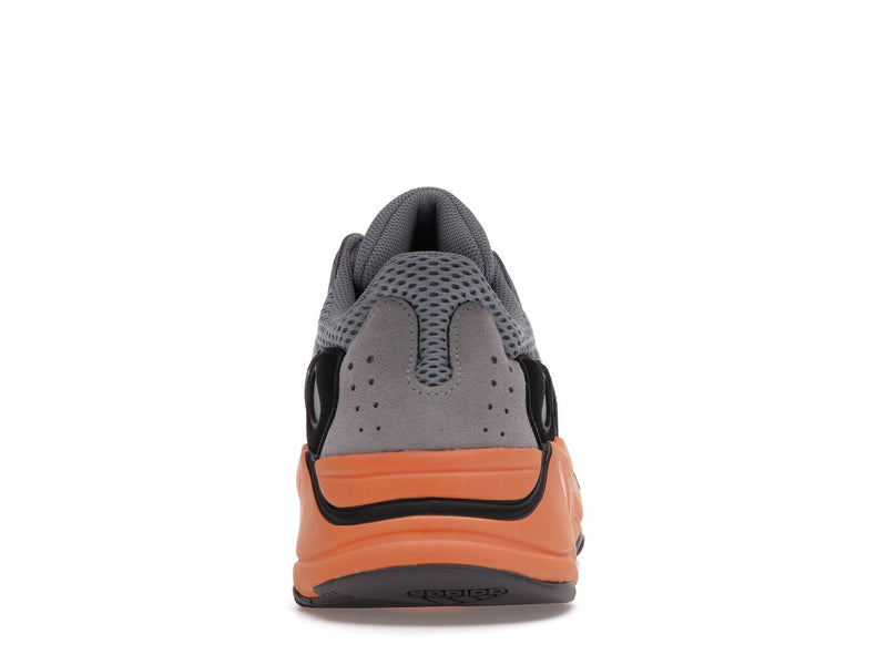 adidas Yeezy Boost 700 Orange délavé
